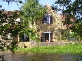 Huis aan het water Saint pre sous Vzelay Bourgogne France