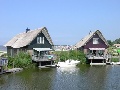 Luxe villa met sauna & whirlpool direct aan zee! MAKKUM Friesland Nederland