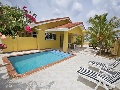 Voordelige vakantiewoning met zwembad en auto op Curacao Curacao Kashutuin Antilles